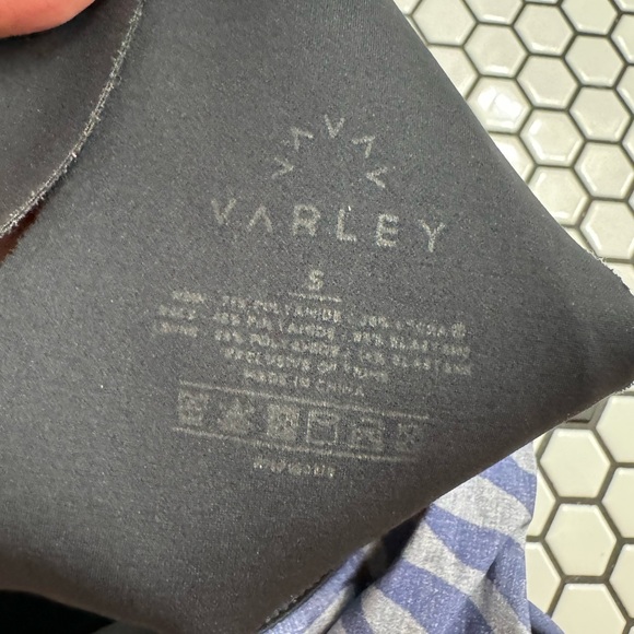 Varley athletic bra size small - Picture 3 of 3